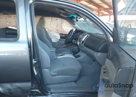 2011 Toyota Tacoma Base V6 from USA, damaged, VIN 3TMLU4EN0BM072572